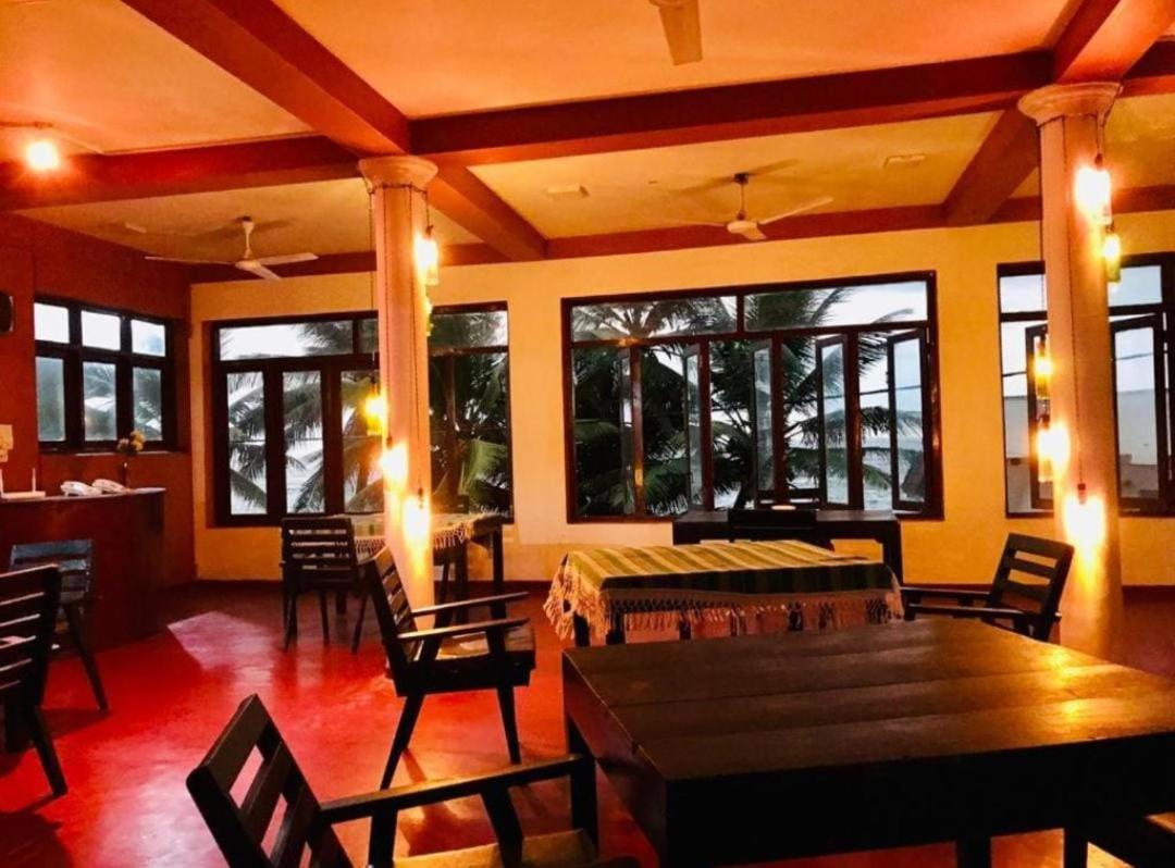 Panorama Indian Hotel And Restaurant Beruwala Esterno foto